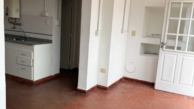 Alquilo Departamento Un Dormitorio – Barrio Los Gigantes